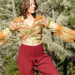 🆕 Zig Zag Crop Wrap Top with Silver Metallic thread